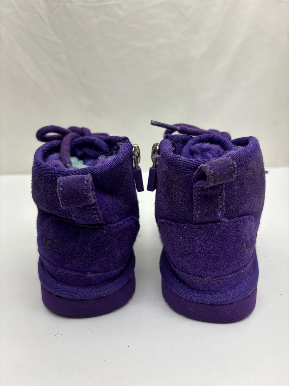UGG Neumel vibrant purple color, size 7 for baby’s, box 35